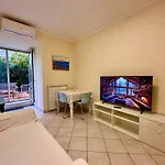 Life In Napoli